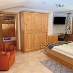 Photo of Family room (FZ11) - breakfast