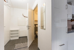 Vorraum mit Garderobe