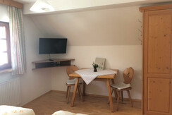 Nussbaumzimmer