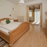 Photo of double room with shower, WC | © Bauernhof Hoferpeter