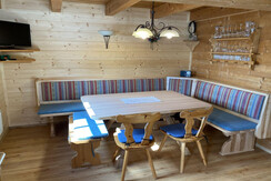 Hogerer hut, Tauplitzalm, cozy corner bench