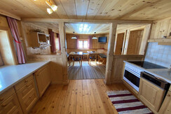 Kanonen hut, Tauplitzalm, spacious kitchen