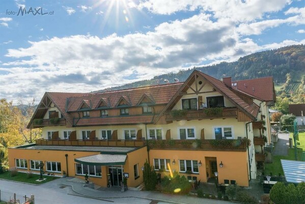 Hotel Ansicht vorne | © Hotel Angerer Hof/ Foto Maxl