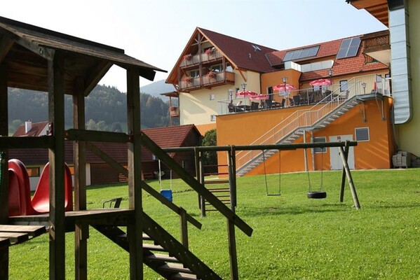 Spielplatz | © Hotel Angerer Hof