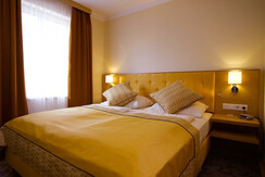 Doppelzimmer_Standard mit bequemen Bett