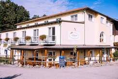 Hausansicht Hotel Garni Bad Blumauerhof****