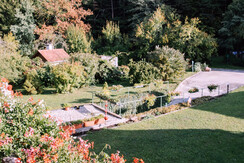 Umgebung Wiesen und Wälder