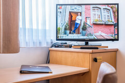 Fernseher im Einzelzimmer