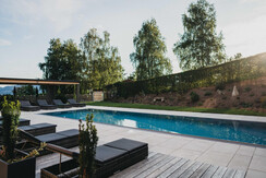 Ganzjährig beheizter Outdoorpool