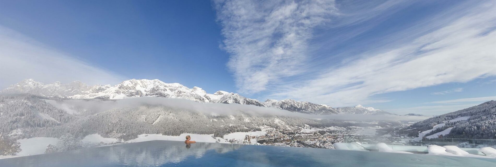 Infinity Pool Winter