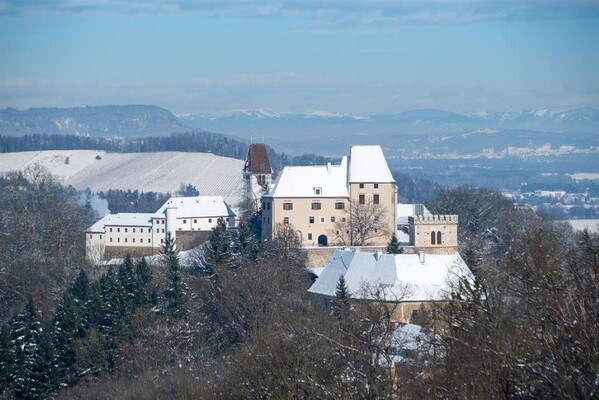 Hotel Schloss Seggau im Winter | © Kristoferitsch