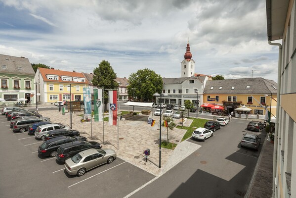 Hauptplatz Friedberg | © Maria Bischof