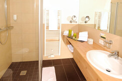 Hotel Seebacherhof, Tauplitz, Badezimmer