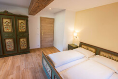 Z203 Suite (4)