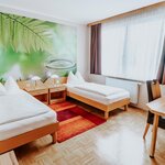 Photo of Twin room, shower, toilet, conveniences