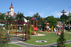 Kinderspielplatz1