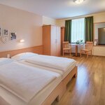 Photo of Double room, bath, toilet, standard | © JUFA Hotel Altaussee