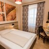 Photo of single room with shower, WC | © JUFA Hotel Fürstenfeld