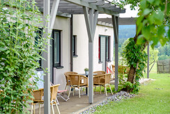 lauschige Terrasse im JUFA