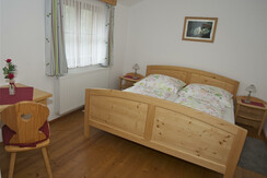 Schlafzimmer_Klein Bachbauer