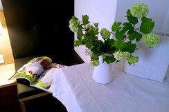 Zimmer 3/grünes Herzerl, Platz zum Lesen