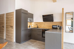 kbc_fw08_fta_2405_02