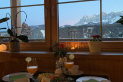 serviertes Frühstück