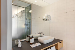 2024-LOISIUM-SHO-5697-Web-ret