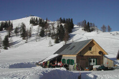 Lacknerhütte in winter, Tauplitzalm