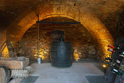 Sausal_Cellar3