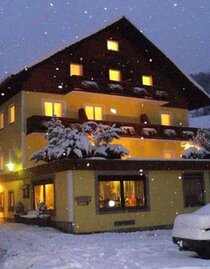 Landgasthof im Winter