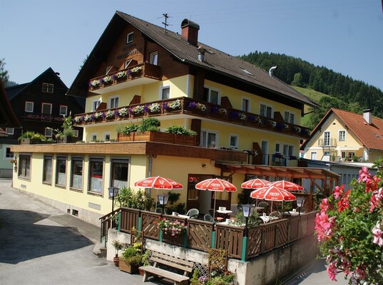 Landgasthof Willingshofer_Terasse