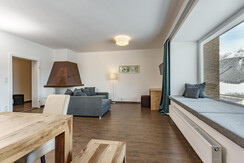 Room Pictures_Room_H_D2_0