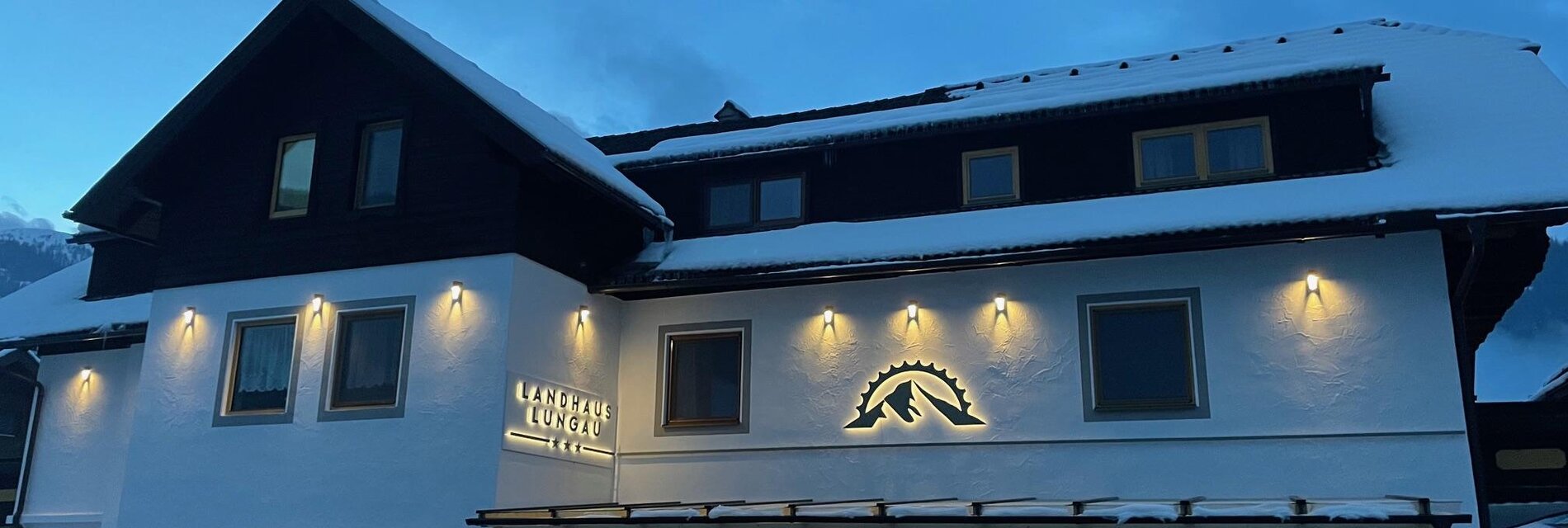 E49C1E9E-2479-4E76-93B0-0170E063428A