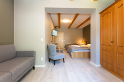 Dreibettzimmer grauu