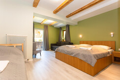 Dreibettzimmer Grün