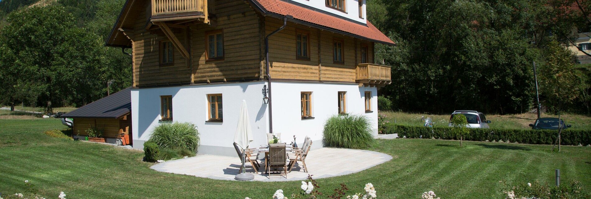 Landhaus am Bach mit Gartenanlage