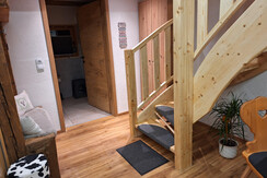 Garderobe und Stiege
