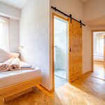 Photo of Family room, shower, toilet, 1 bed room | © Lorettohof