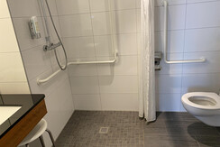 MTHotel-barrierefreiesBadezimmer-Murtal-Steiermark