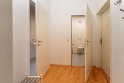 Top 1 separate toilet