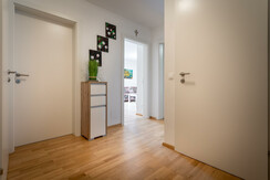 Top 2 - Anteroom