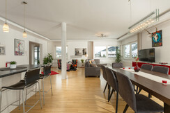 Penthouse Küchen-Essbereich mit Aussicht