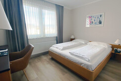 Doppelzimmer Economy, Bett