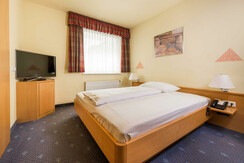 Familienzimmer, Doppelbett