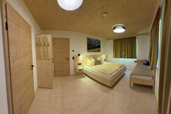 Schlafzimmer 2 - Fichte