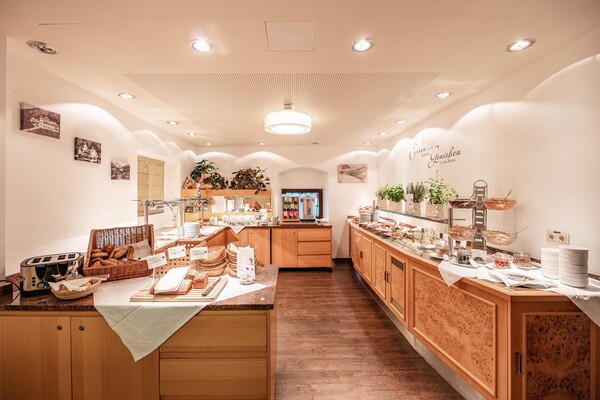 Frühstücksbuffet | © Thomas Sattler