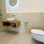 Photo of Single room, shower or bath, toilet, facing the garden