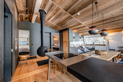 Room Pictures_Room_P_GLD_1