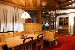 Premium Suite